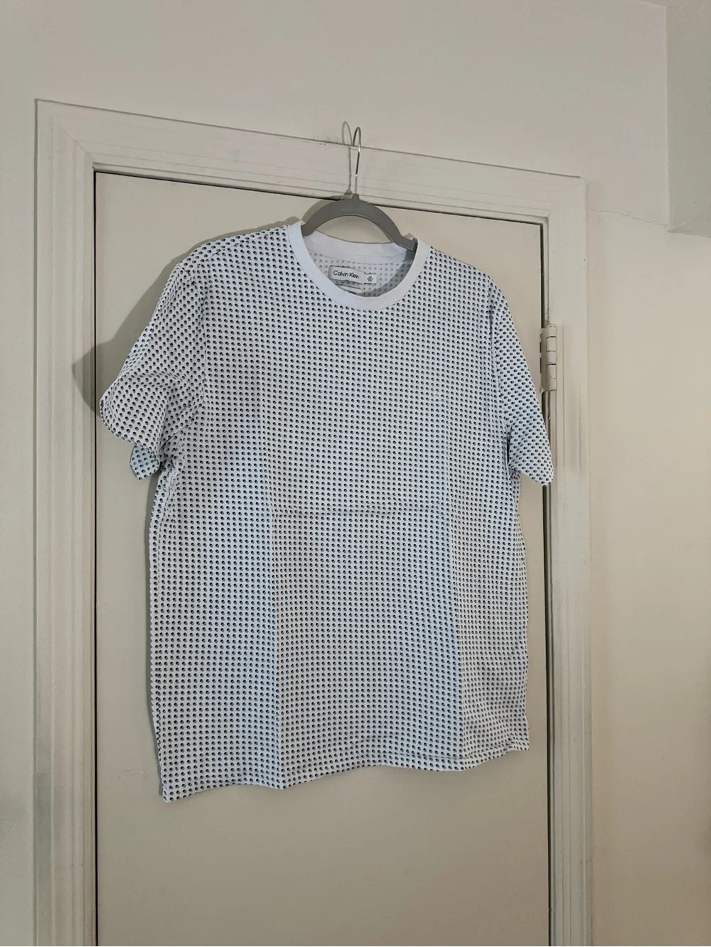 Calvin Klein Men's White Short-Sleeve Patterned Shirt Size Large